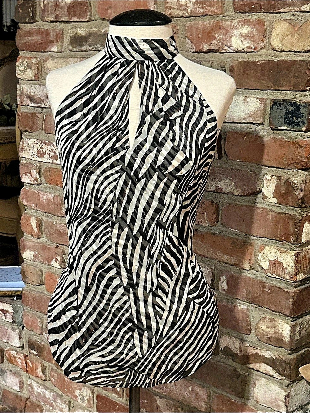 White House Black Market Clip Tunic Zebra Print Halter Blouse Size 4 NWT